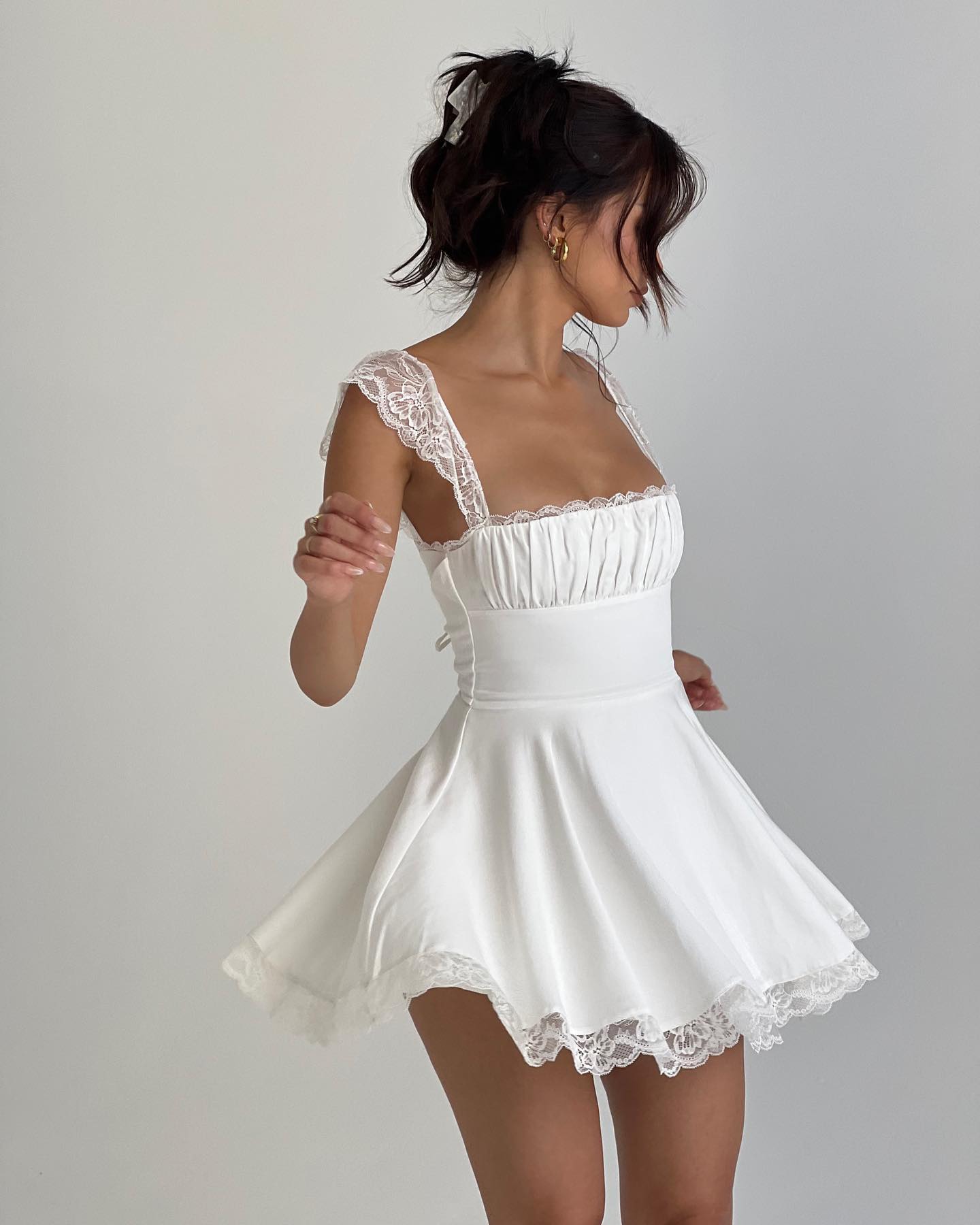 SOERA Bianca Tie - Back Lace Mini Dress - Dress - White S