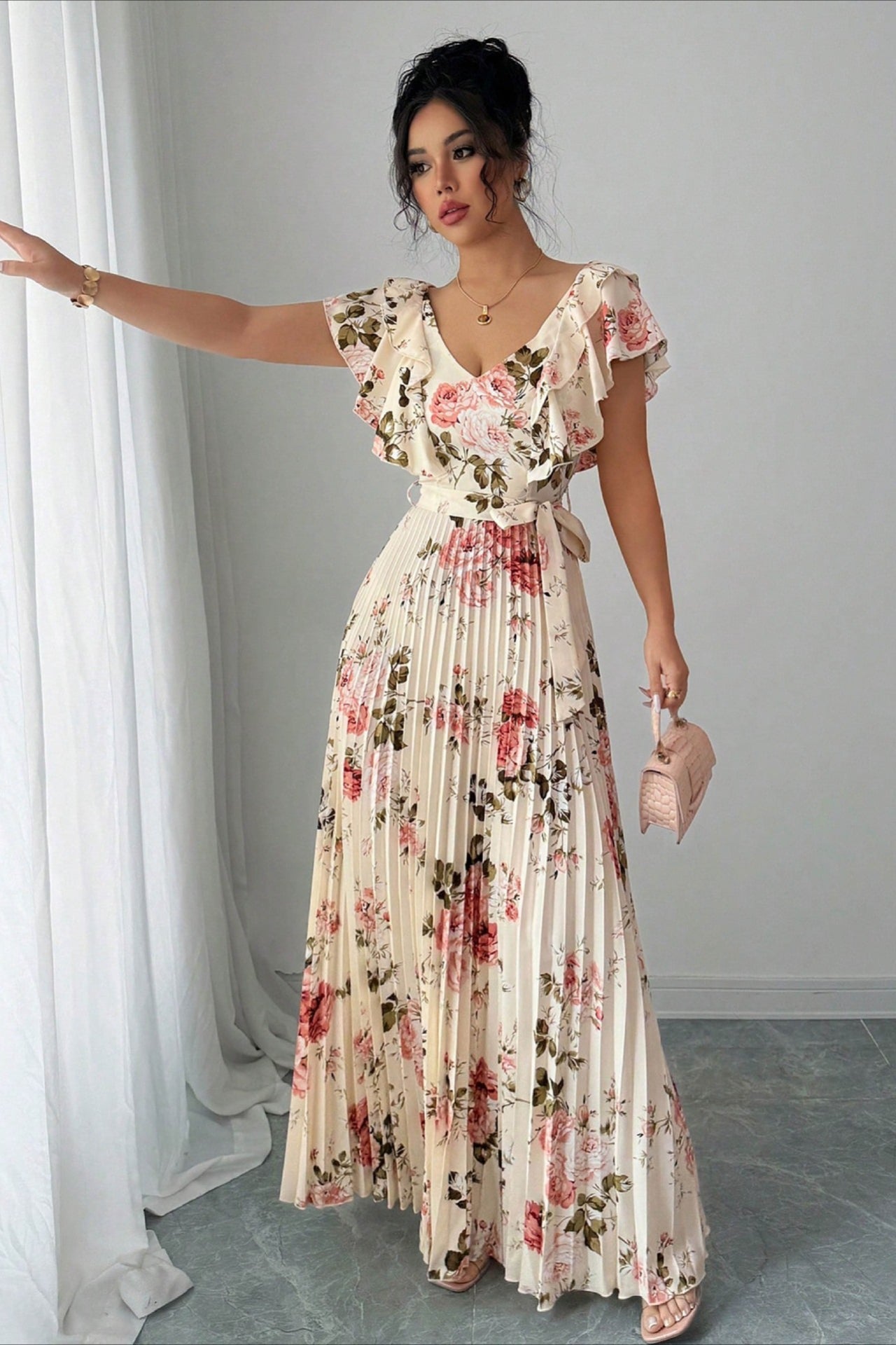 SOERA Valentina Floral V - Neck Ruffle Sleeve Maxi Dress - Dress - Beige XS