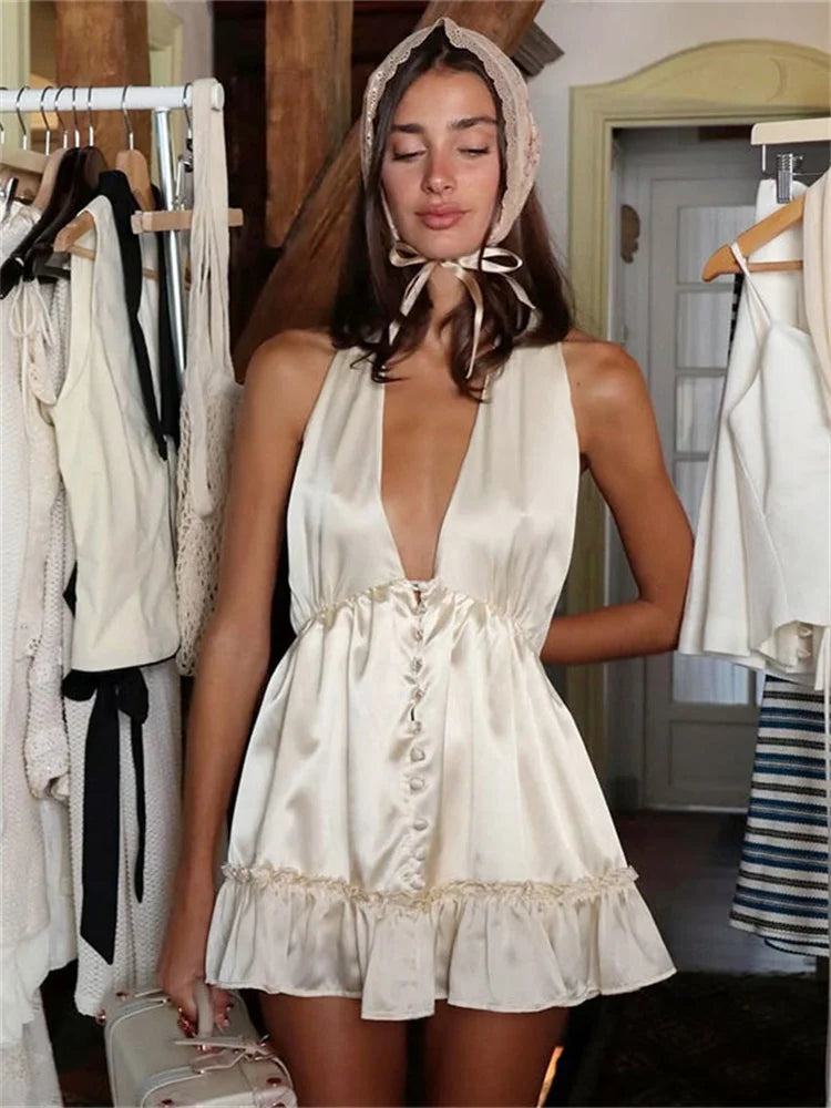 Amara satinada mini dress com decote em V