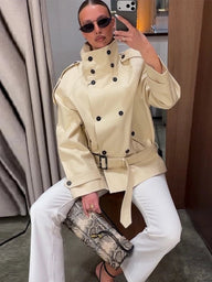 Trench Amanda com gola alta