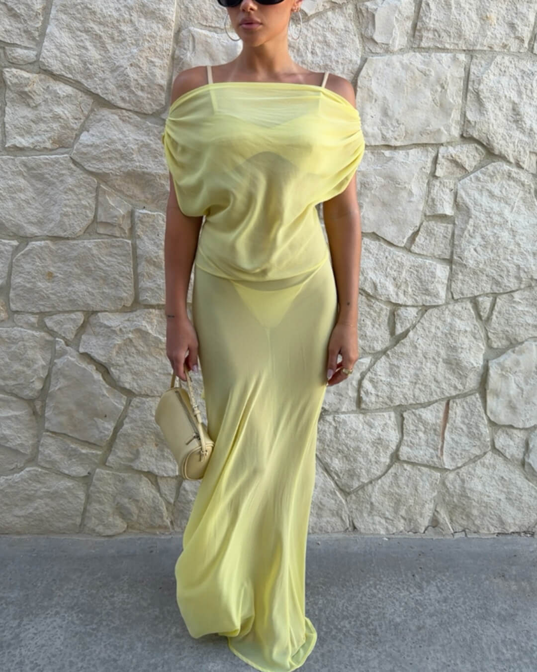 Iris vestido maxi em rede com costas descobertas