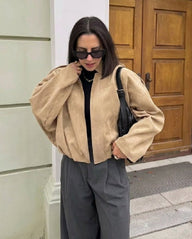 Casaco oversized com fecho e pele sintética de camurça sintética Ellie